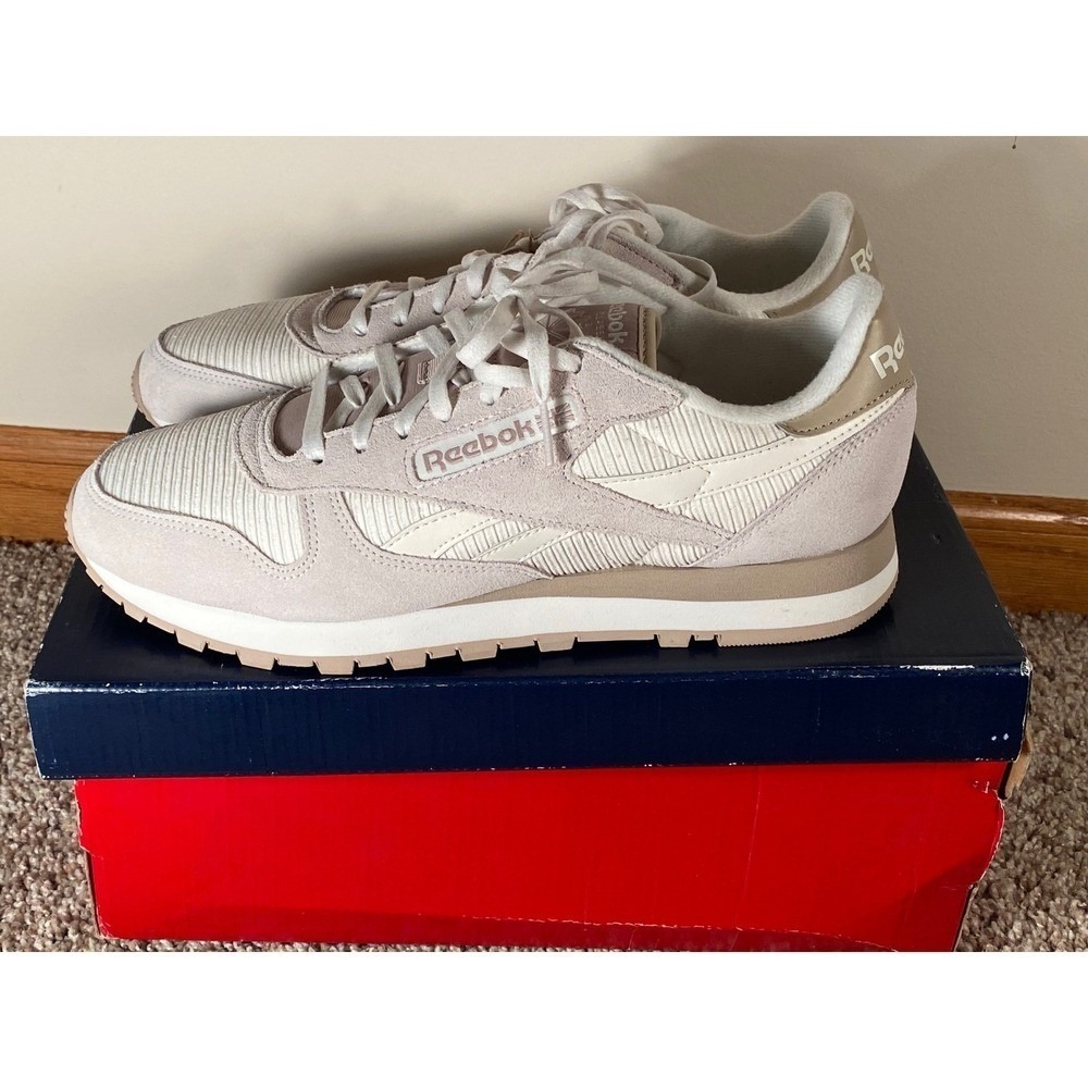 Reebok Classic Leather Running Shoes NIB Women Sz 8 Chalk Mod Beige GY1523 - Picture 6 of 13